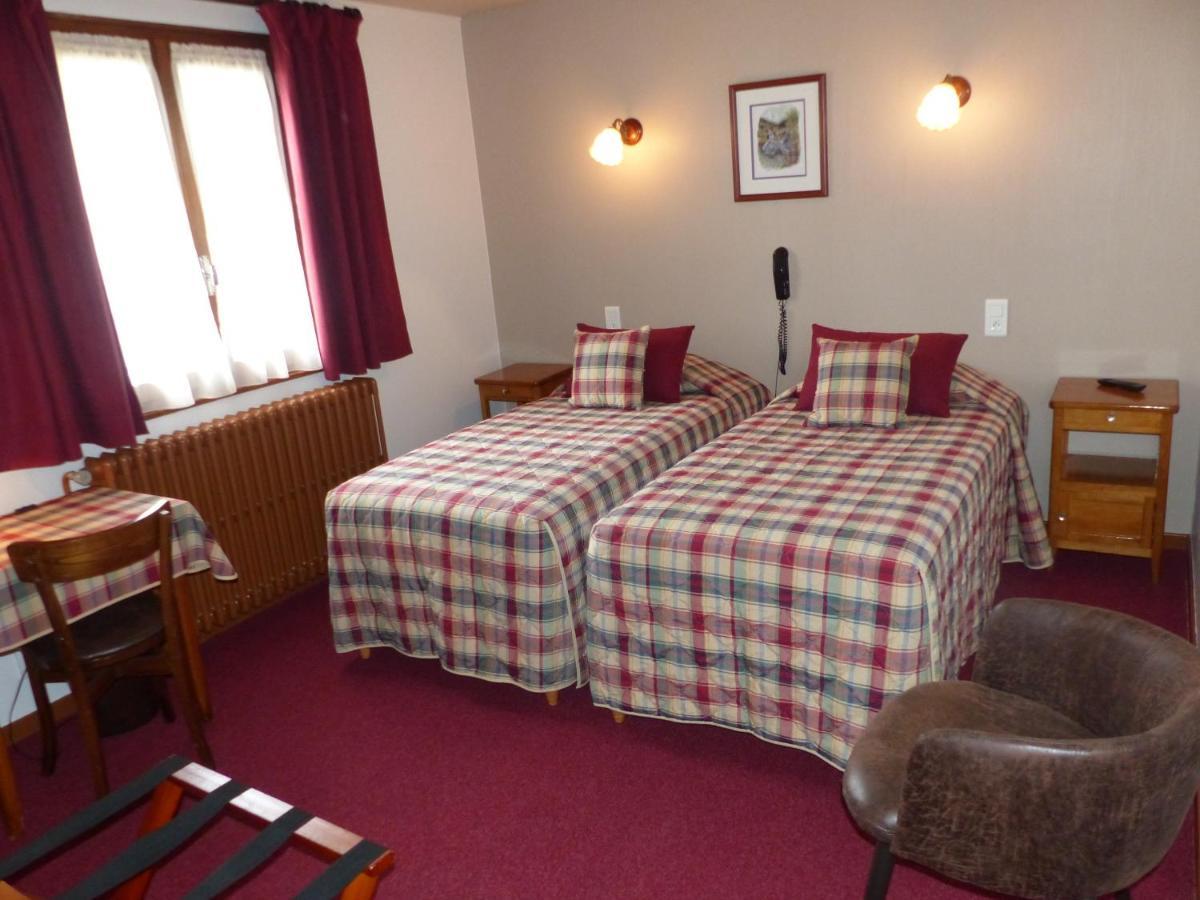 Hotel Bellachat La Clusaz Bagian luar foto