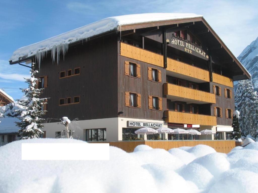 Hotel Bellachat La Clusaz Bagian luar foto